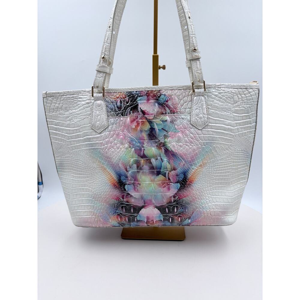 Brahmin tote with zipper - Picture 2 of 15